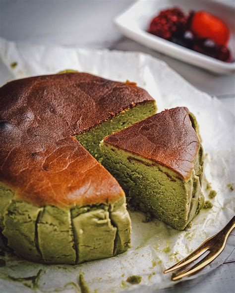 38 Japanese Desserts .